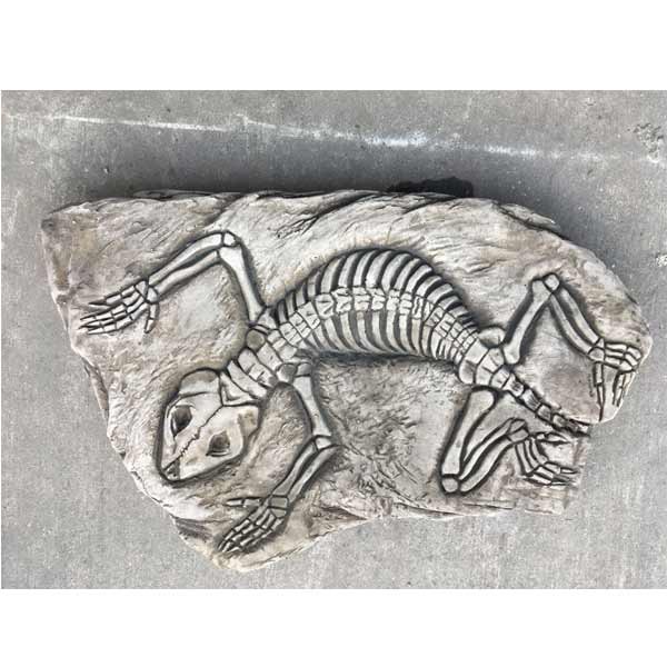 Fossilized Lizard Stepping Stone 41cm