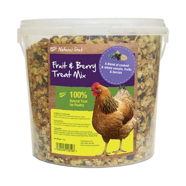 Natures Grub Chicken Fruit & Berry Treat Mix 600g