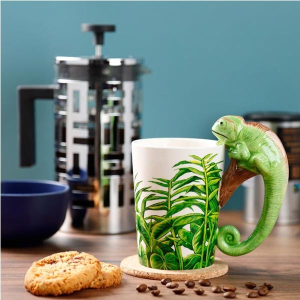 Chameleon Shaped Handle Ceramic Mug With Decal