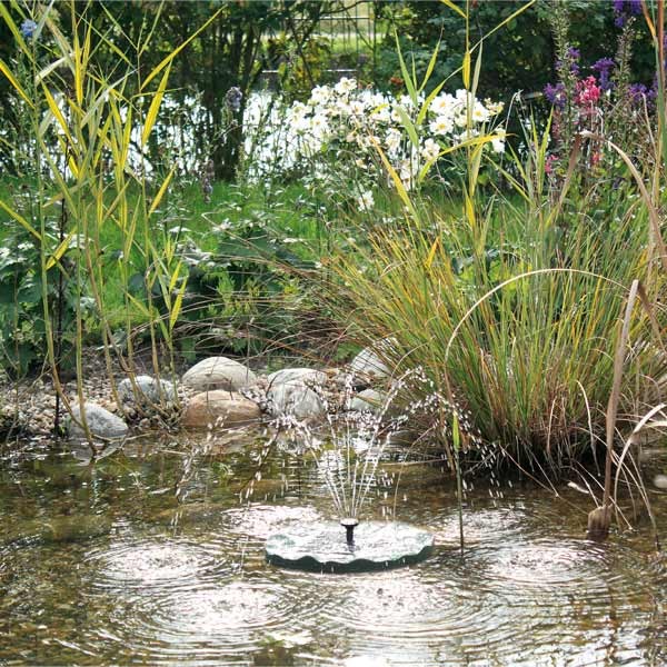 Pontec Pond Aerator PondoSolar Lily Island