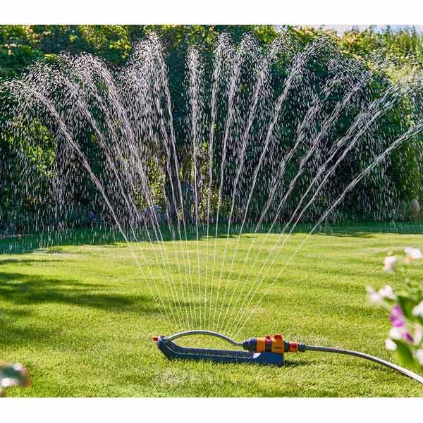 Hozelock Rectangular Sprinkler Plus 220m² 16 Hole