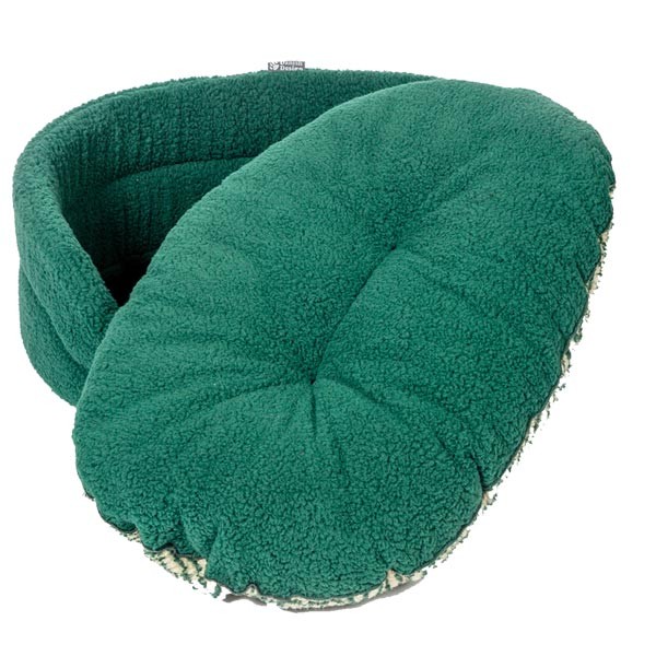 Danish Design Sherpa Fleece Green Herringbone Slumber Bed 24"